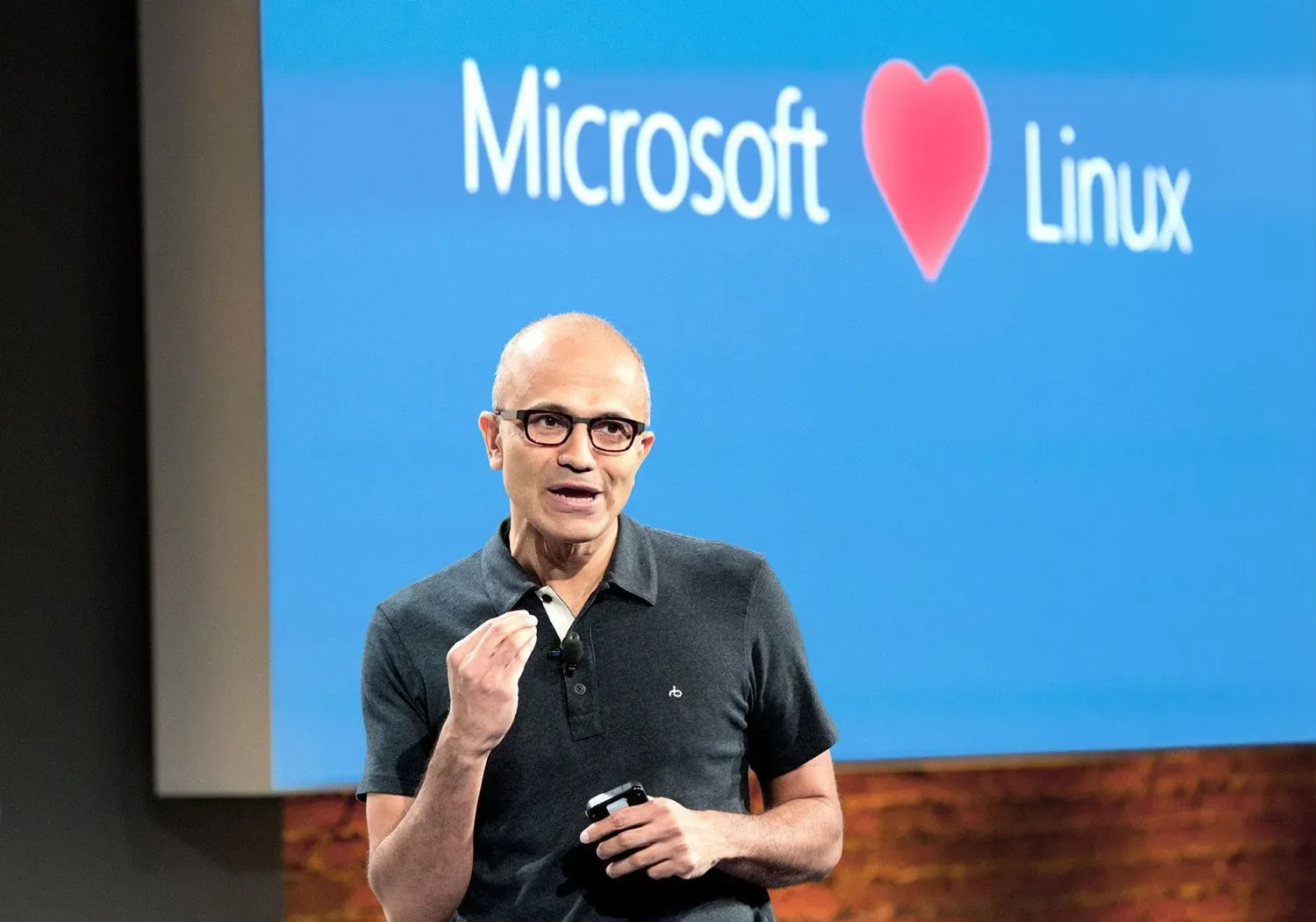 nadella-linux-2749541684.webp